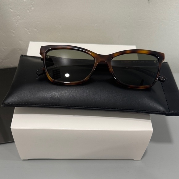 NWT Saint Laurent tortoise shell Sunglasses - Picture 1 of 4